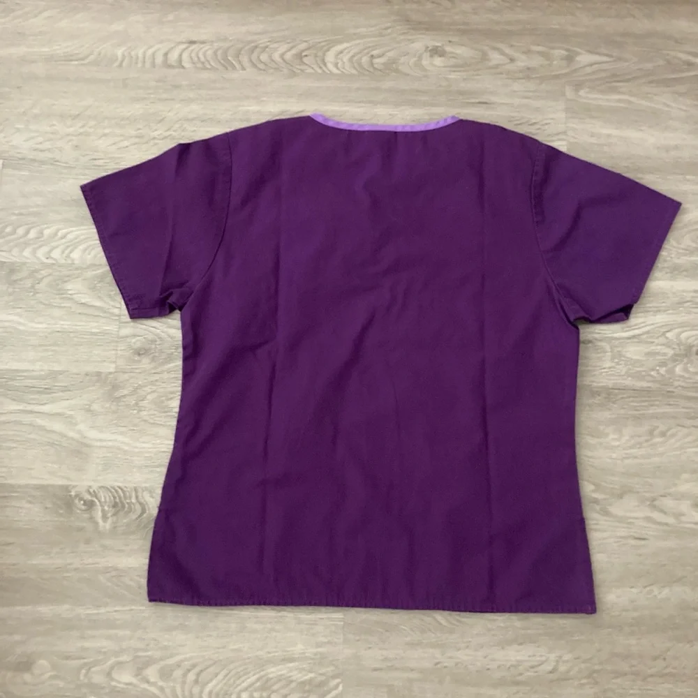 Scrub Tops - Picture 3 of 4
